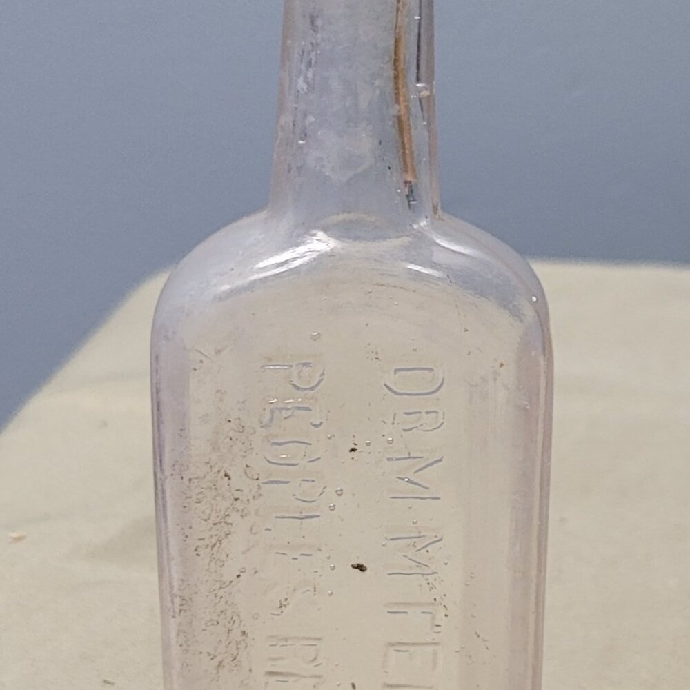 Antique Dr. M.M. Fenner people's remedy bottle 1890's